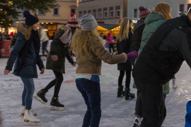 Artistik Patinaj januar kış öğleden sonra pazarda Güney Almanya tarihi