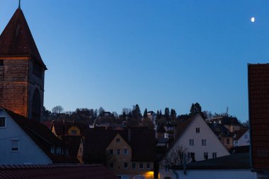 Bahar Paskalya sabah itibariyle şehir cepheler.