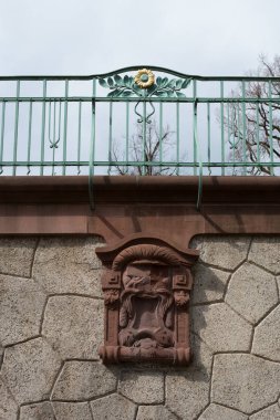 Güney Almanya şehir schaebisch gmuend bir bahar üzerinde tarihsel cepheler Paskalya tatili öğleden sonra