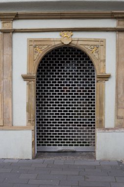 Güney Almanya şehir schaebisch gmuend bir bahar üzerinde tarihsel cepheler Paskalya tatili öğleden sonra