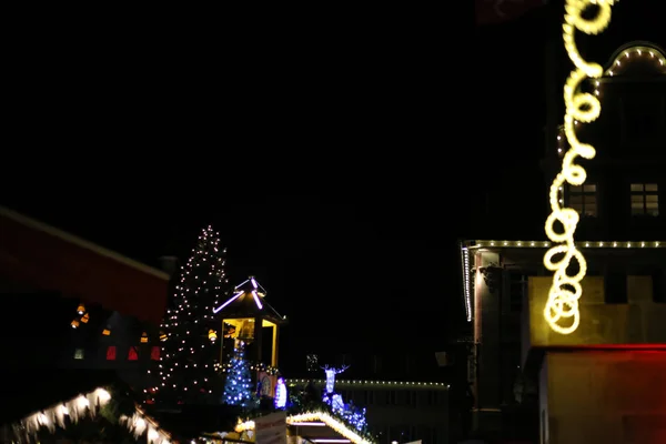 Navidad Llevó Luces Neón Estrellas Árboles Navidad Mercado Histórico Ciudad — Foto de Stock