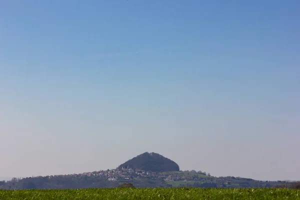 Mitteldeutsche Mittelgebirge Den Osterfeiertagen Mit Blauem Himmel Und Grünen Wiesen — Stockfoto