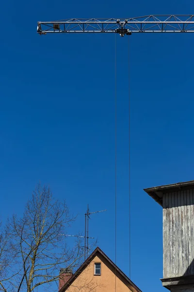 Stavební Jeřáb Detaily Velikonoční Jarní Modré Slunečné Nebe Den Jižním — Stock fotografie