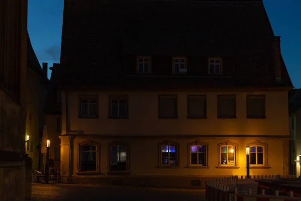 Historické Fasády Modré Hodinu Jihu Německém Městě Schwaebisch Gmuend Jarní — Stock fotografie