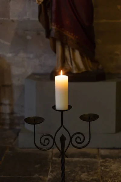 Luz Velas Igreja Nave Altar Cidade Histórica Sul Alemanha Cidade — Fotografia de Stock