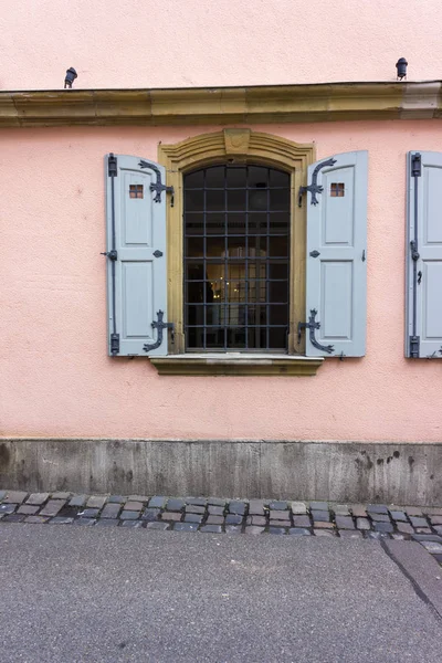 Historiska Staden Fasader Södra Tyskland Östra Våren Blå Himmel Solig — Stockfoto