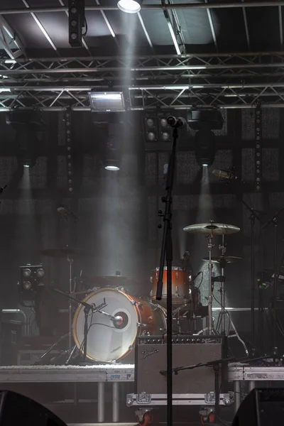 Drums Stage Bright Lamps — Stock Photo, Image