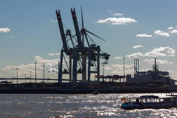 Hamburg Elbbruecken Adlandırılmış Nehri Köprüler Konteyner Terminal Tekneler Dock Cihazları — Stok fotoğraf