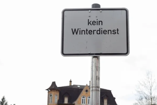 Informacji Znak Słowa Niemiecki Oznacza Nie Zimowym Parku Miejskim Południowych — Zdjęcie stockowe