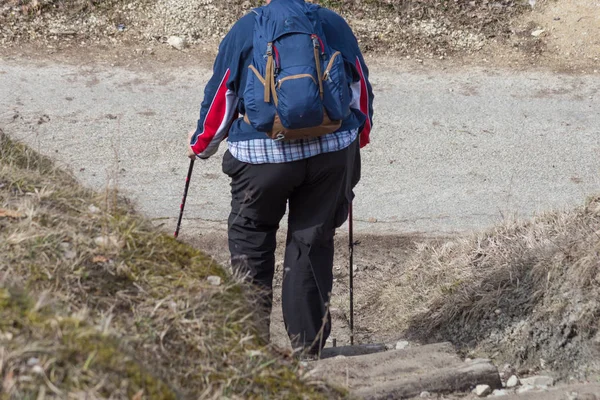 Menschen Genießen Outdoor Fernweh Ländlicher Umgebung Beim Osterurlaub Süddeutschland — Stockfoto