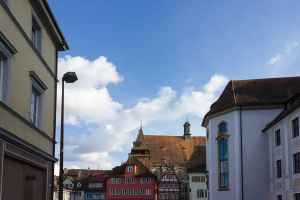 Historische Fachwerk Stadtfassaden Marktplatz Süddeutschland Östlicher Frühling Einem Blauen Himmel — Stockfoto