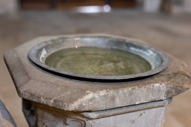 Katolik Kilisesi ayrıntıları ve sunak germany yakınındaki güney Almanya tarihi şehir içinde parçaları