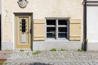 Şehir cepheler Güney Almanya'da Bavyera kasaba wangen üzerinde mavi gökyüzü gün güneş yaz