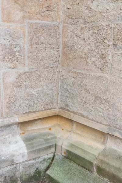 Католический Церковный Фасад Южной Германии Коричневым Оранжевым Серым Камнем Цвета — стоковое фото