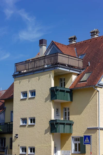 Stadens Fasader Södra Tyskland Bayern Staden Wangen Blå Himmel Sol — Stockfoto