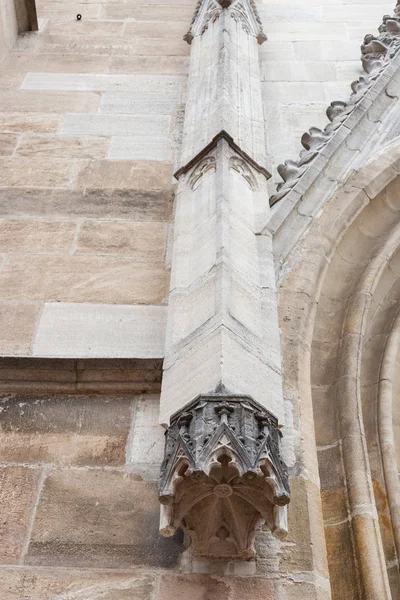 Igreja Pedra Arte Figuras Colunas Fachada Antiga Sul Cidade Histórica — Fotografia de Stock