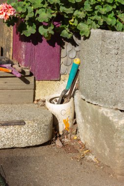 Bavyera çiftlik evi cephe ve Ayrıntılar eski yıpranmış