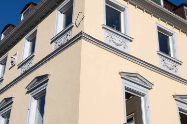 tarihi şehir cepheler sunshine öğleden sonra renkli ışık güney Almanya şehirde