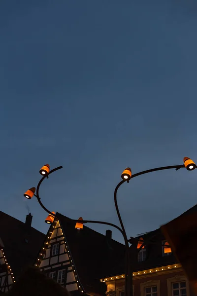 Lumières Noël Sur Place Marché Avent Décembre Ciel Heure Bleue — Photo