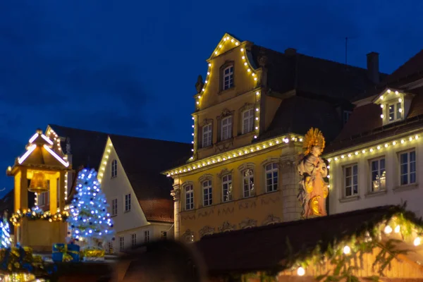 Luces Del Puesto Del Mercado Navidad Detalles Como Lámparas Colores —  Fotos de Stock
