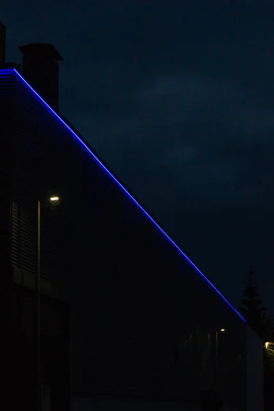 Edificio Industrial Por Noche Con Luz Neón Azul Sur Alemania — Foto de Stock