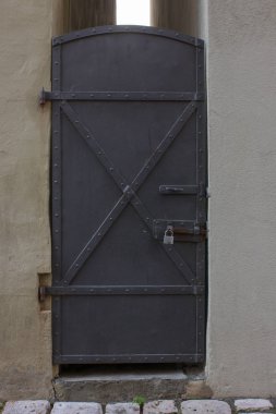 siyah demir kapı Almanya tarihi şehir gümüş emniyet kilidi