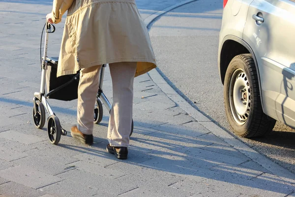 Moderner Behindertenwagen Für Behinderte — Stockfoto