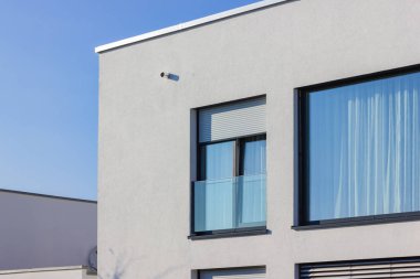 Modern ev inşa cephesi