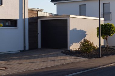 entrace alan modern evlerin carport garaj