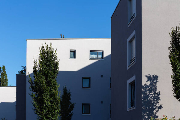 современный фасад здания
