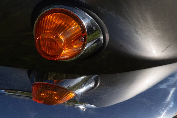 독일 자동차의 회전 표시기 — 스톡 사진