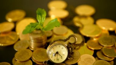 Finans iş başarısı için zaman. Yatırım, iş finansal fikirler kavramı. Yönetimi verimliliği, vakit nakittir