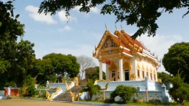 Koh Samui, Tayland - 13 Temmuz 2018: Wat Khunaram. Kunaram Budist Tapınağı.
