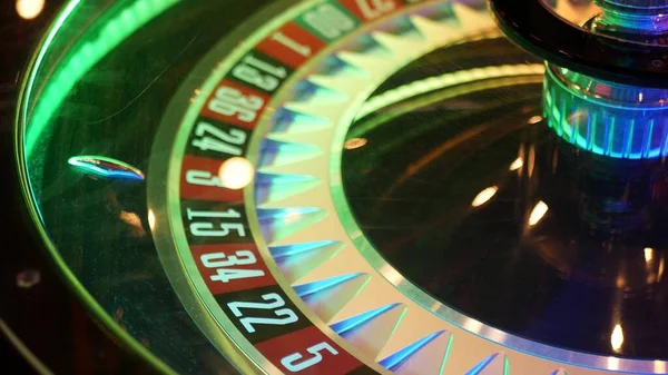 프랑스식 테이블 Roulette Table 라스베이거스에서 도박을 기회의 위험을 검은색과 빨간색 — 스톡 사진