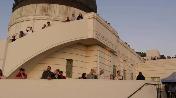 Los Angeles California Usa Nov 2019 Griffith Observatory Viewpoint Crowd — Stock Photo, Image