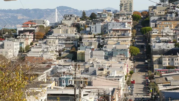 Słynna Pagórkowata Ulica Skrzyżowanie Dróg San Francisco Kalifornia Północna Usa — Zdjęcie stockowe