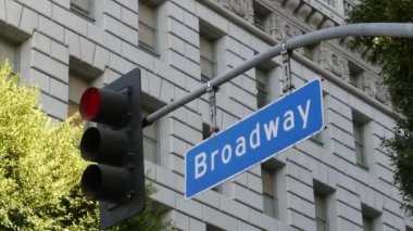 Broadway sokak adı, 