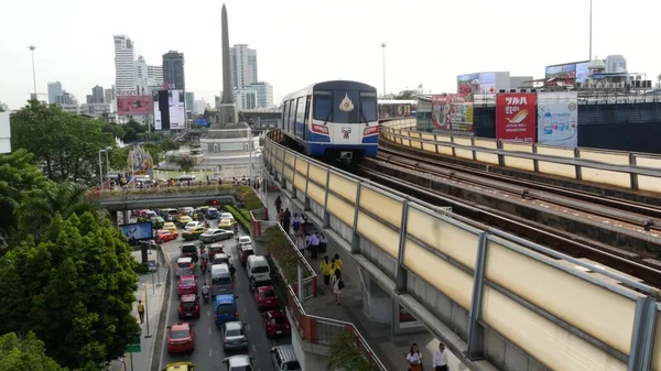 Bangkok Thailand Julho 2019 Tráfego Hora Ponta Perto Victory Monumet — Fotografia de Stock