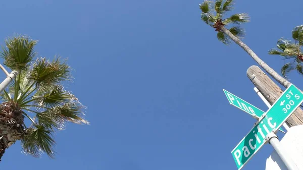 Pacific Street Road Sign Crossroad Route 101 Tourist Destination California — Stock Photo, Image