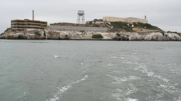 San Francisco Körfezi Kaliforniya Daki Alcatraz Adası Taştaki Gangsterler Için — Stok fotoğraf