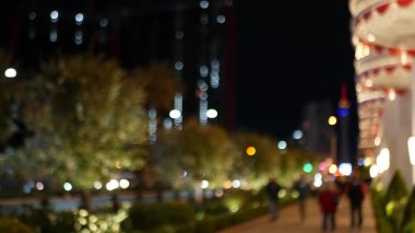 Las Vegas Bulvarı, lüks kumarhane ve otel, Nevada, ABD 'de kumar sahası. Fremont caddesi yakınlarındaki gece hayatı ve trafik turist parasıyla tatil köyünde. Günah şehrinin neon ışıkları.