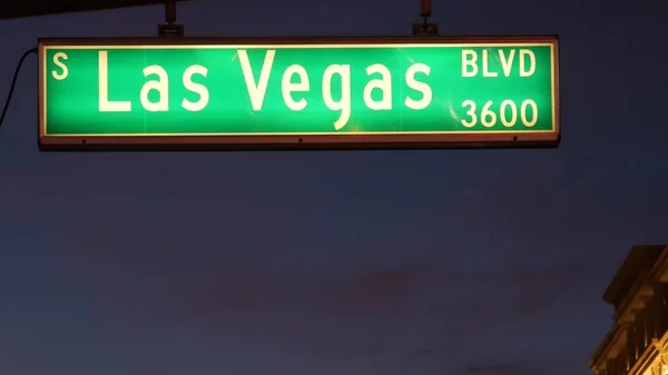 Fabulos Las Vegas Traffic Sign Glowing Strip Sin City Usa — Stock Photo, Image