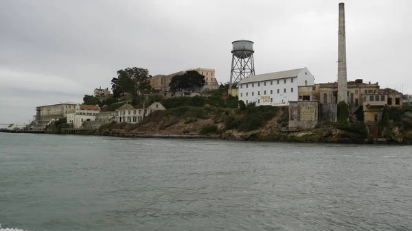 Остров Алькатрас Заливе Сан Франциско Калифорния Сша Федеральная Тюрьма Гангстеров — стоковое фото