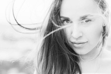 yaz stili portre genç güzel kadın açık