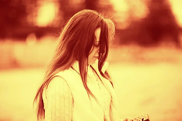 Woman with long hair — Stock Photo, Image