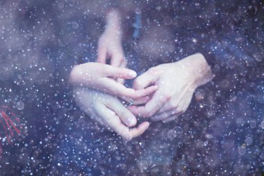 Çift el yüzük teklif