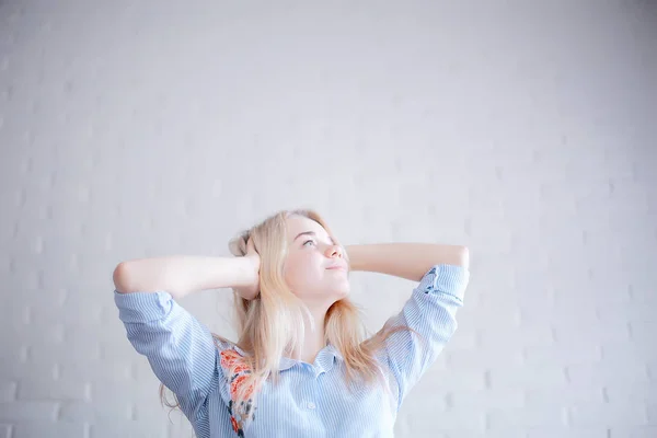 Beauty Porträtt Söt Blond Ung Kvinna — Stockfoto