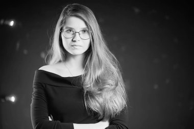 Kızıl saçlı Genç kadın gözlük, işkadını kavramı