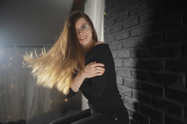 Kızıl saçlı Genç kadın gözlük, işkadını kavramı