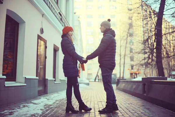 Young Man Woman Walking Winter City Romantic Happy Couple — Stock Photo, Image